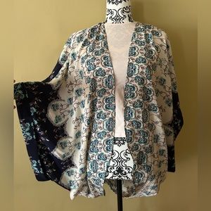Silk patterned kimono/cardigan